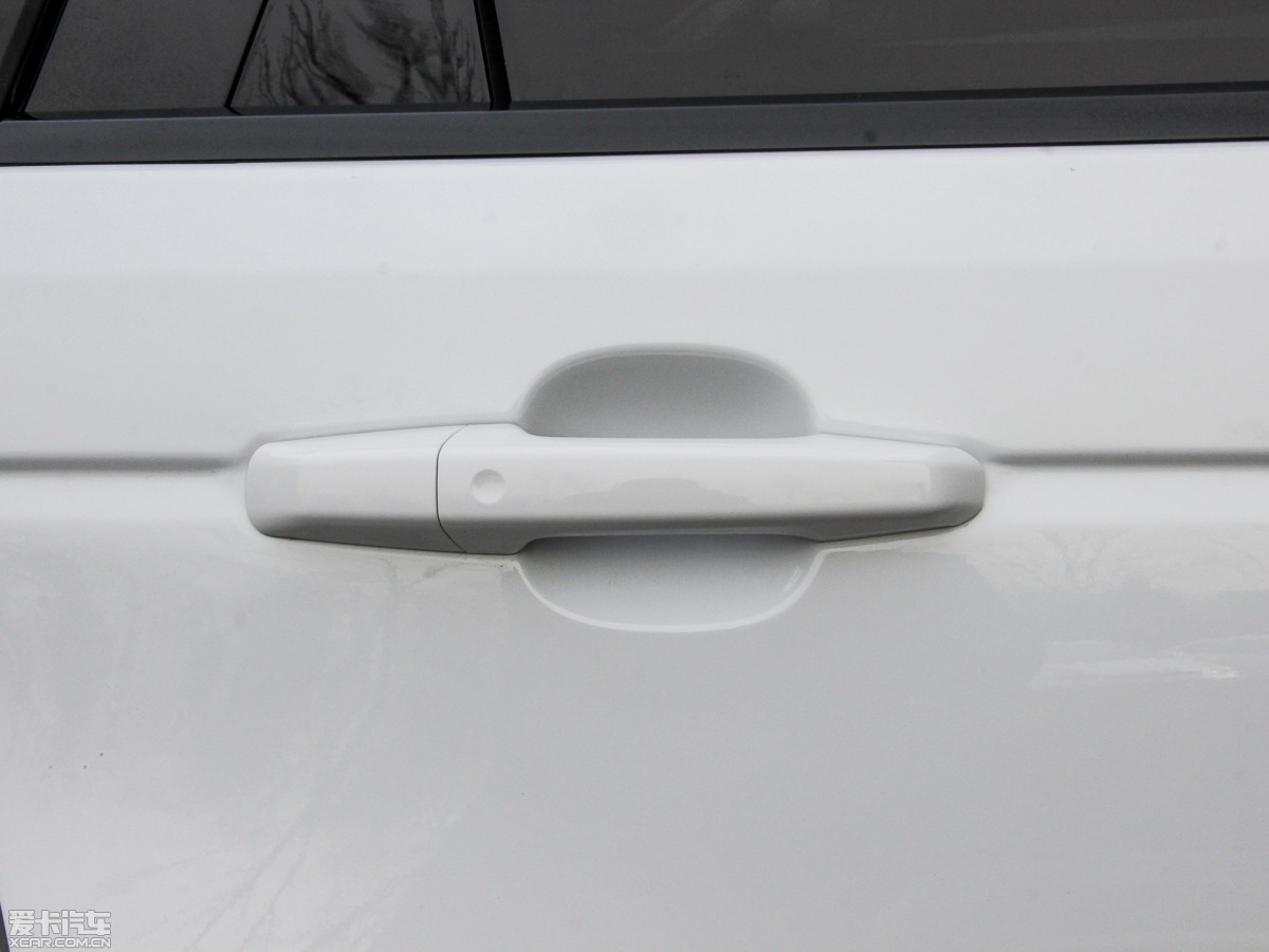 2015\ 3.0 SDV6 HSE Dynamic