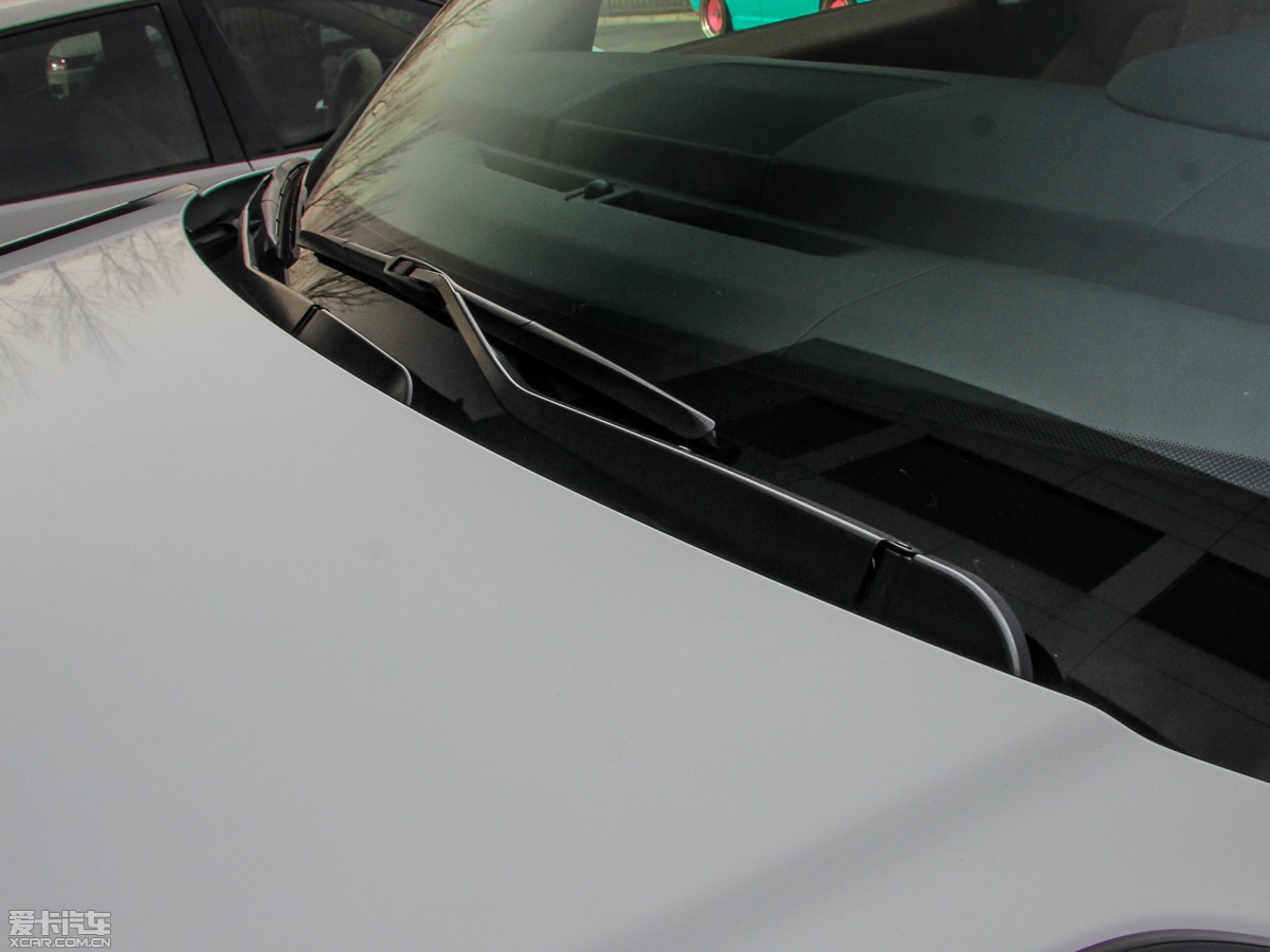 2015\ 3.0 SDV6 HSE Dynamic