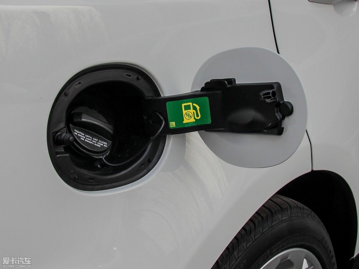 2015\ 3.0 SDV6 HSE Dynamic