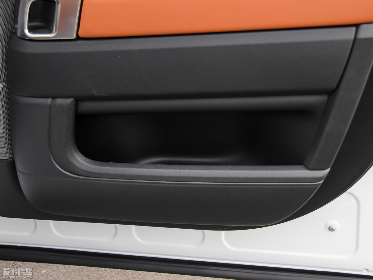 2015\ 3.0 SDV6 HSE Dynamic