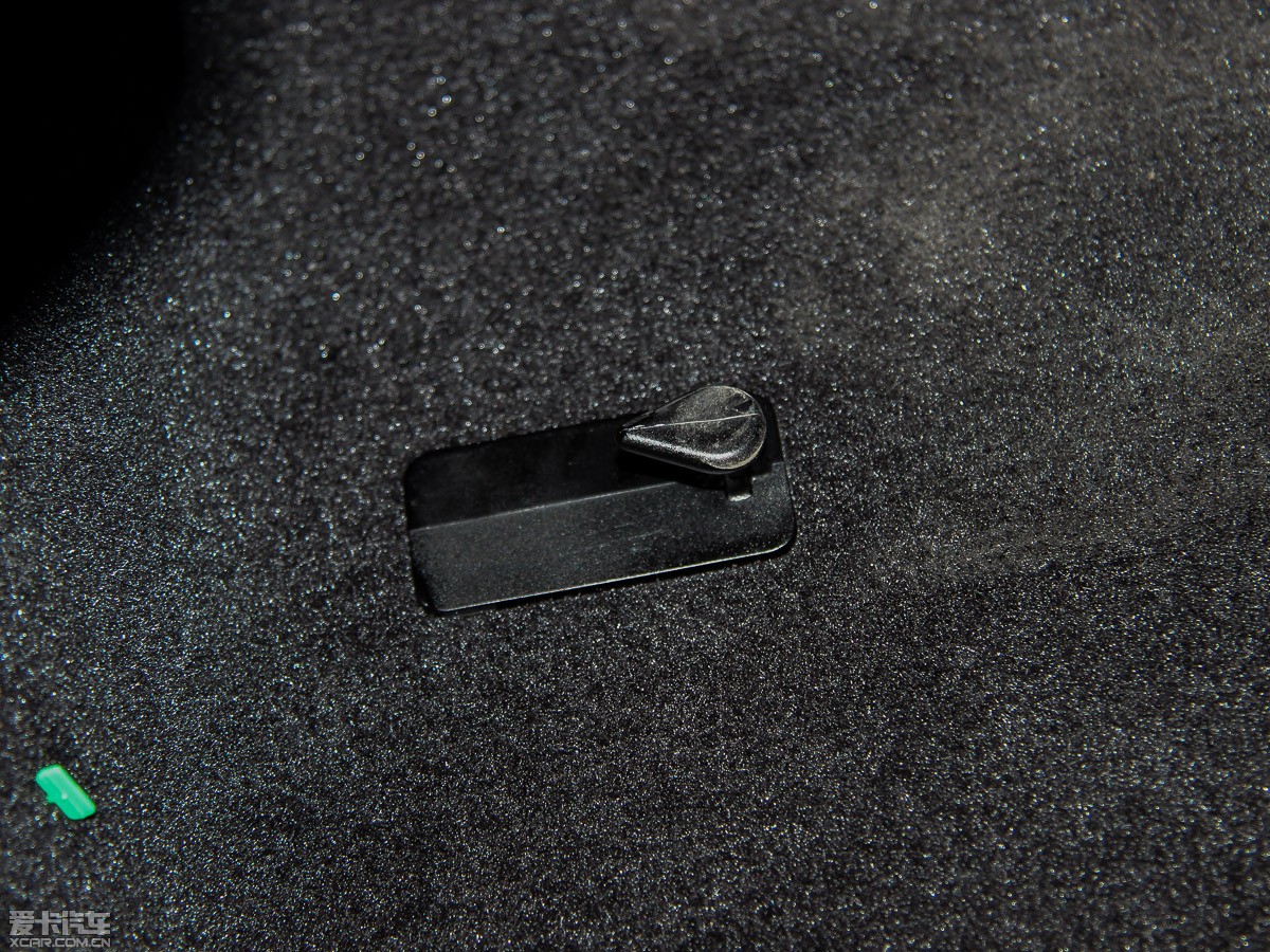 2015\ 3.0 SDV6 HSE Dynamic