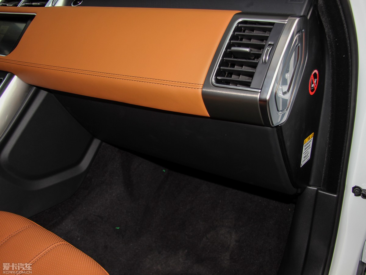 2015\ 3.0 SDV6 HSE Dynamic