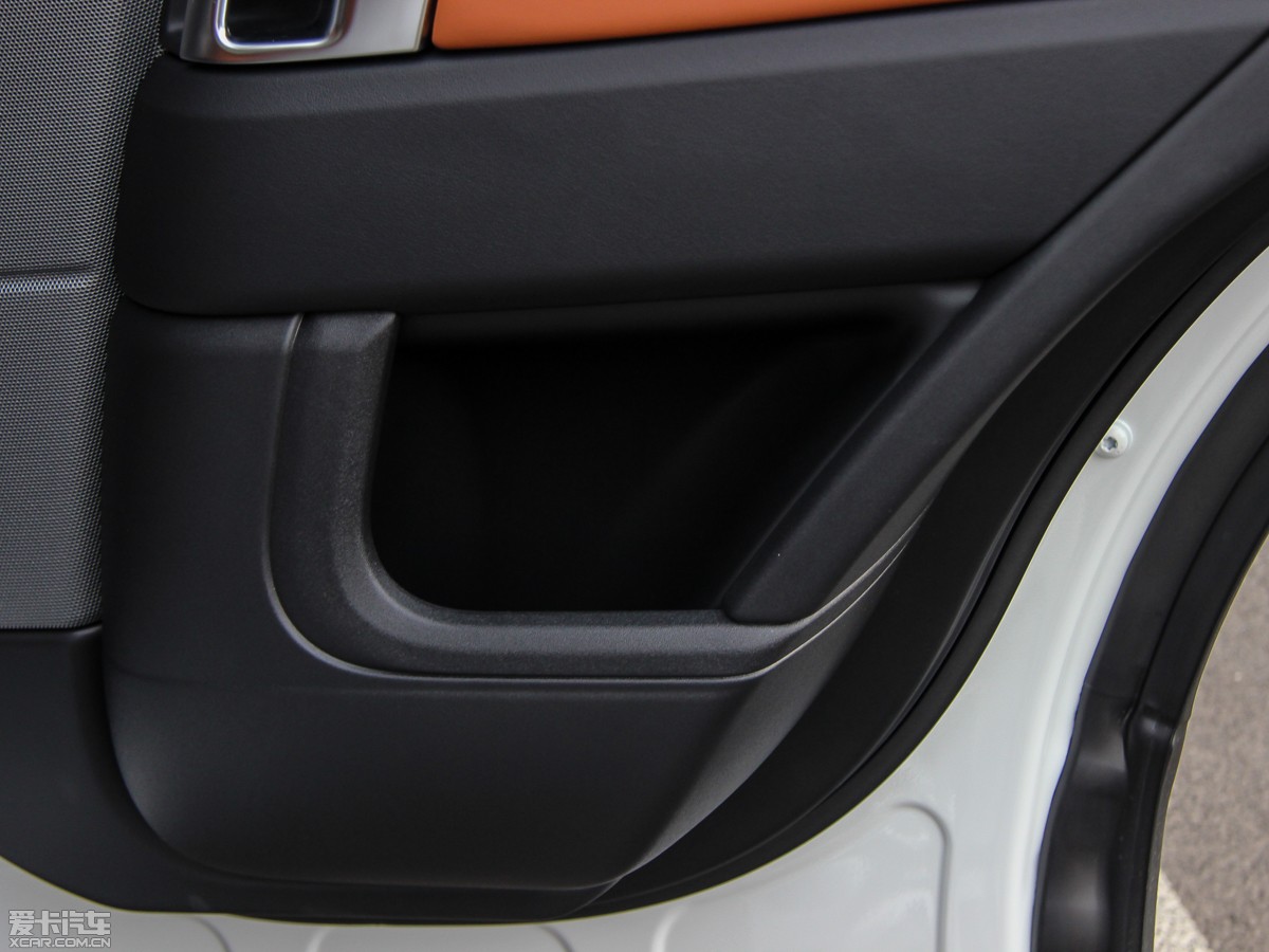 2015\ 3.0 SDV6 HSE Dynamic