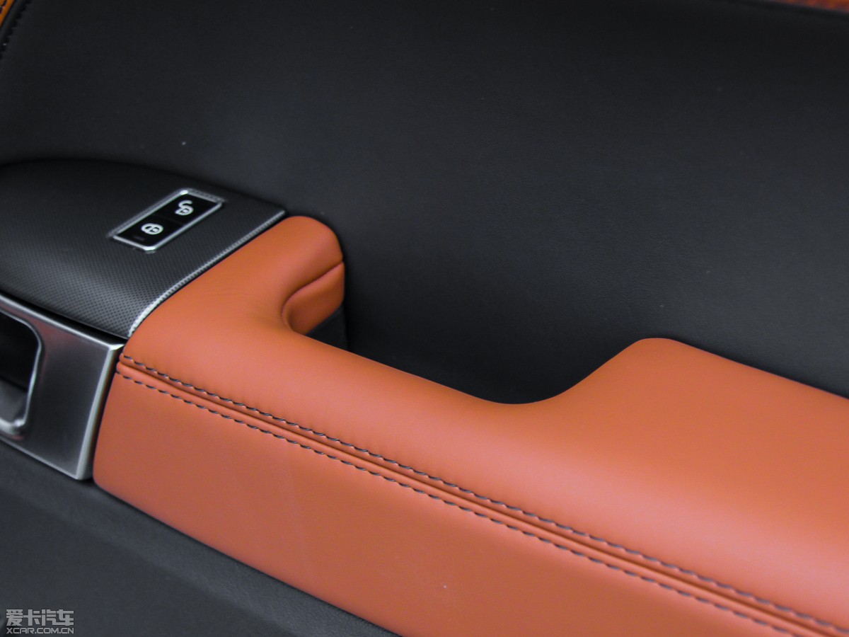 2015\ 3.0 SDV6 HSE Dynamic