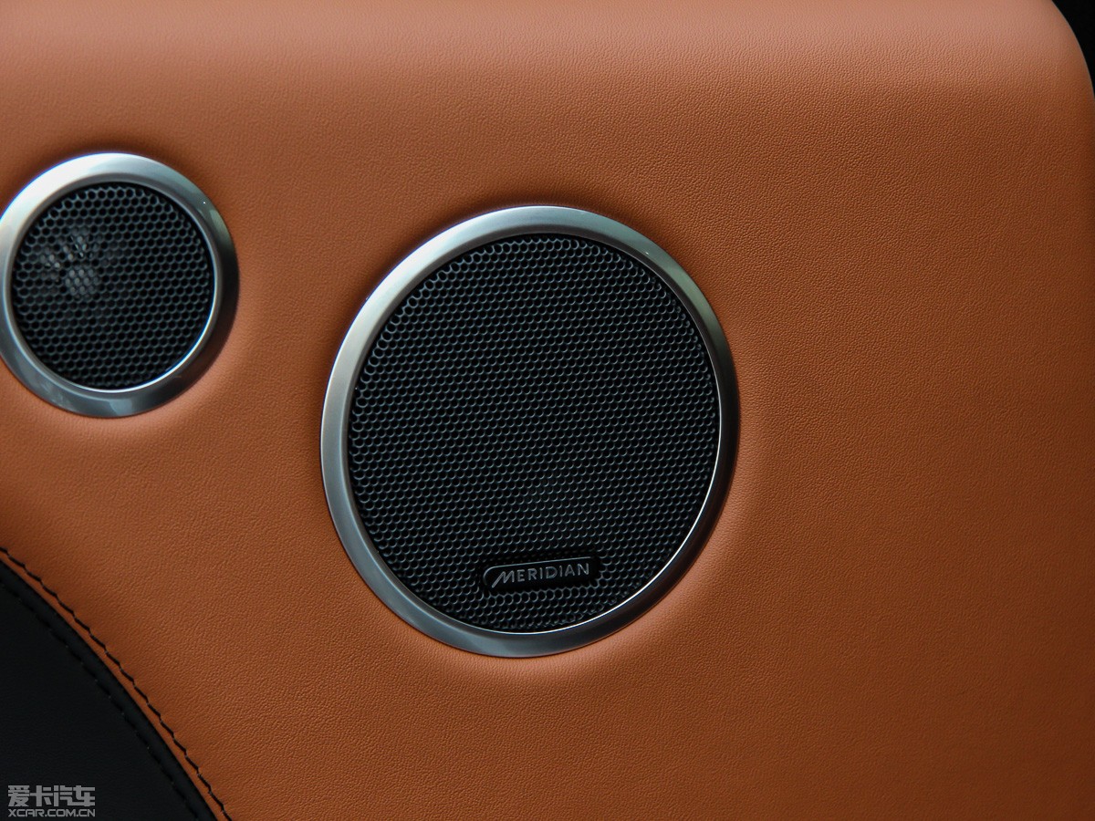 2015\ 3.0 SDV6 HSE Dynamic