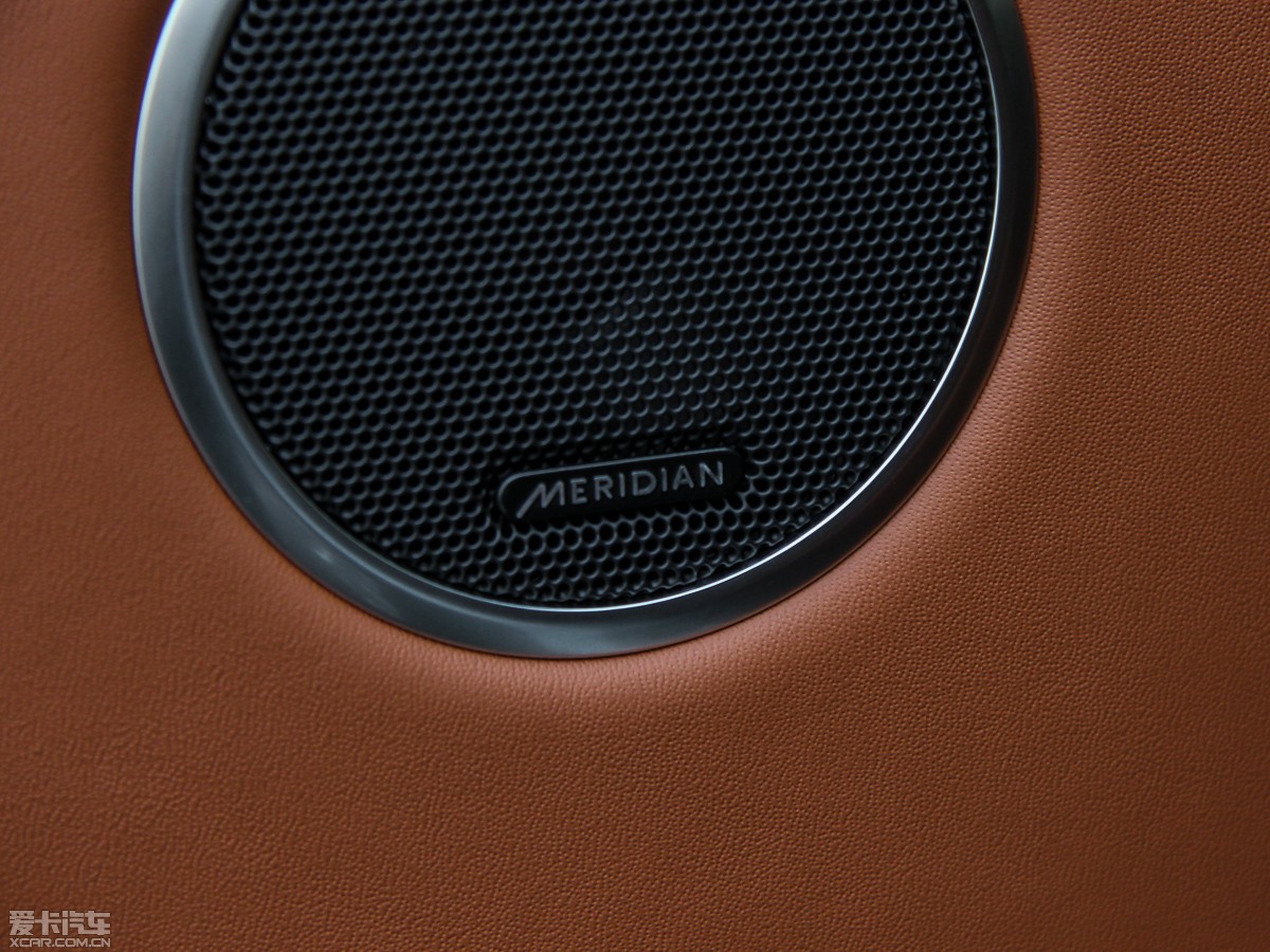 2015\ 3.0 SDV6 HSE Dynamic