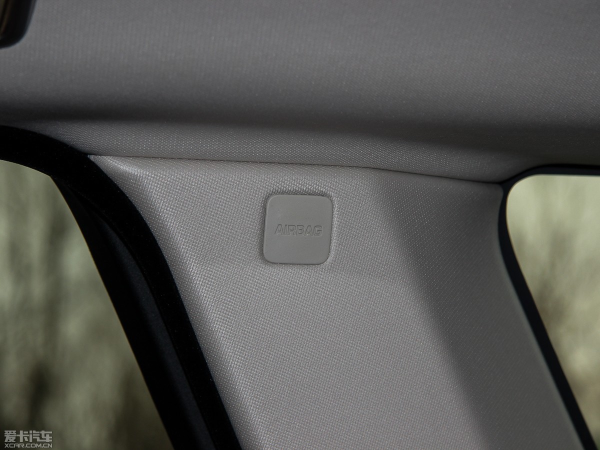 2015\(yn)(dng) 3.0 SDV6 HSE Dynamic