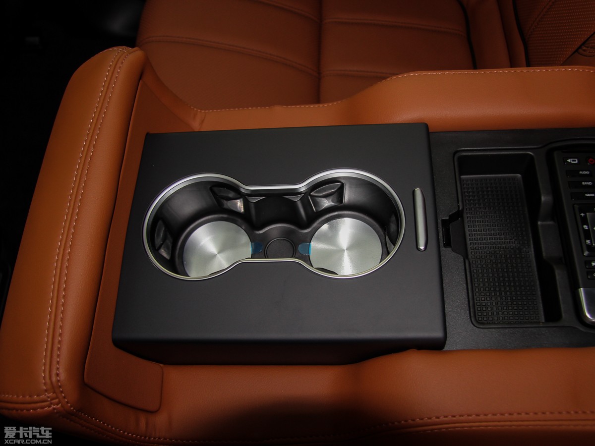 2015\ 3.0 SDV6 HSE Dynamic