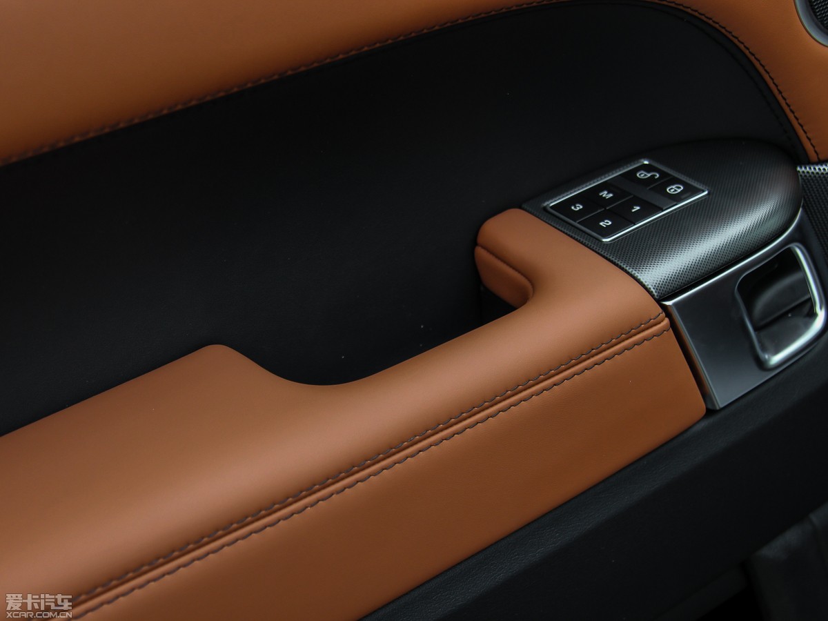 2015\ 3.0 SDV6 HSE Dynamic