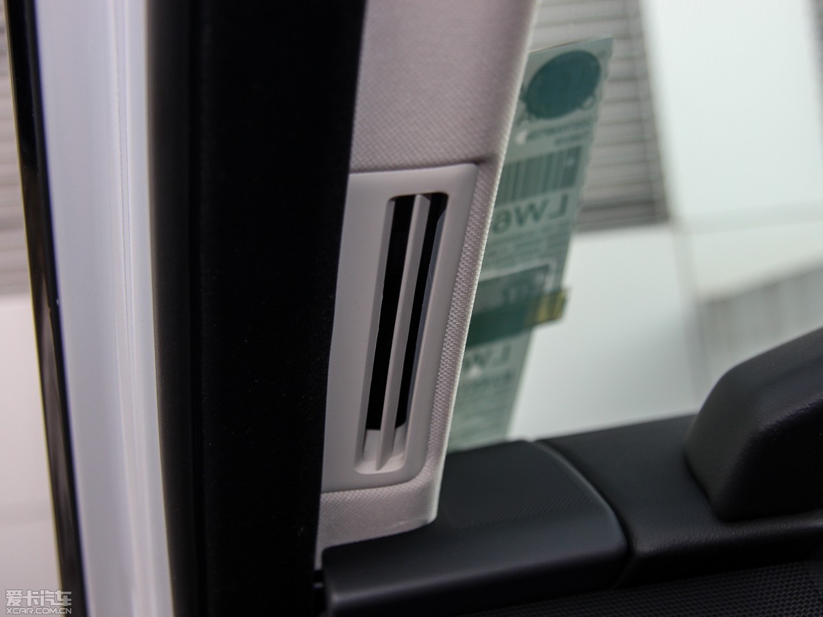 2015\ 3.0 SDV6 HSE Dynamic