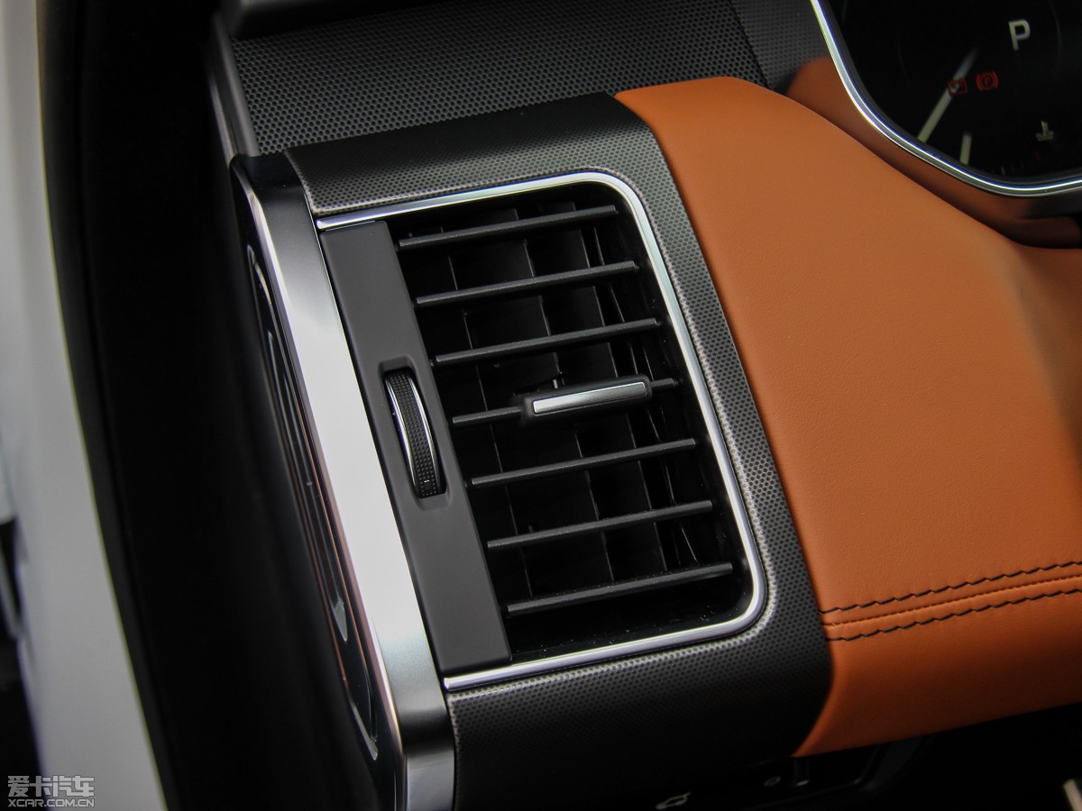 2015\ 3.0 SDV6 HSE Dynamic