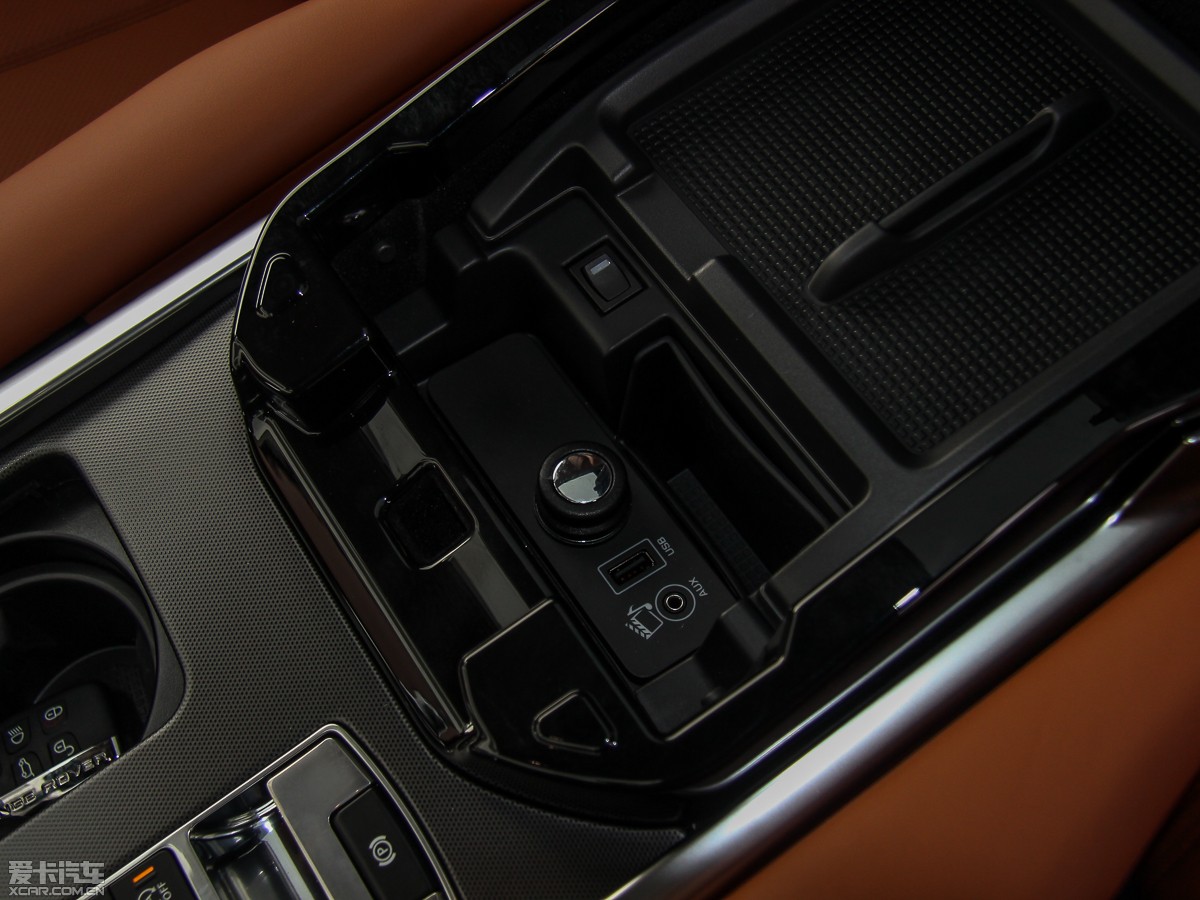 2015\ 3.0 SDV6 HSE Dynamic