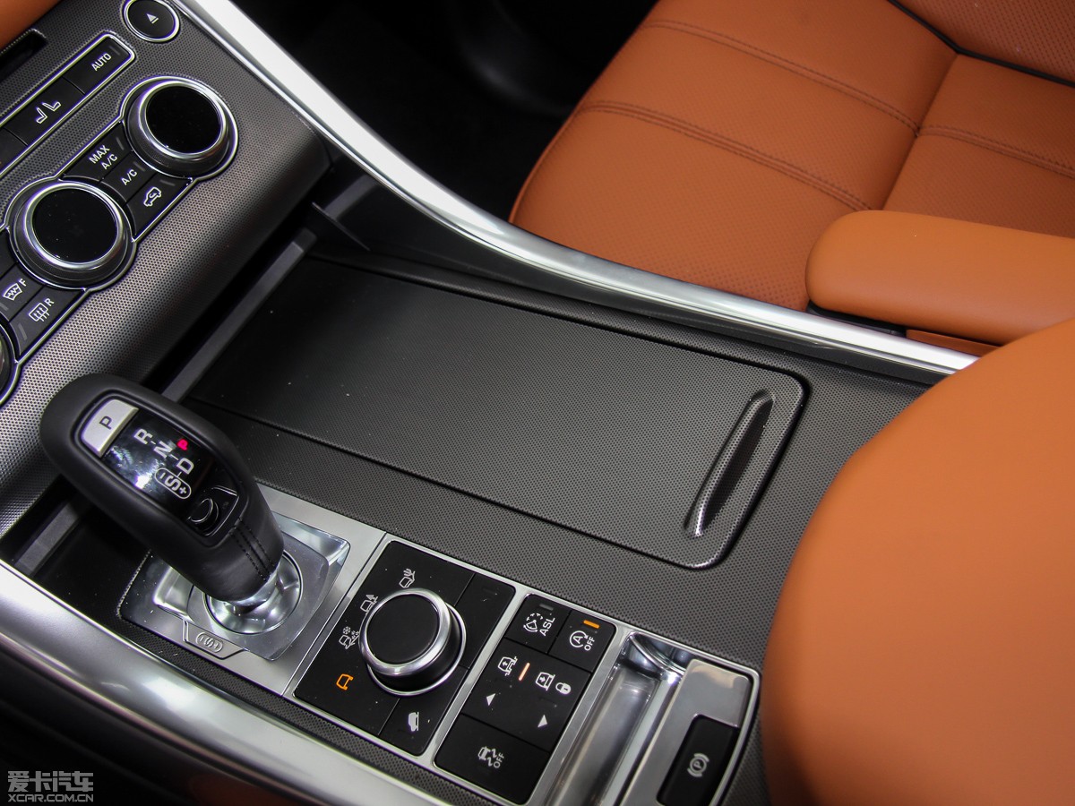 2015\ 3.0 SDV6 HSE Dynamic