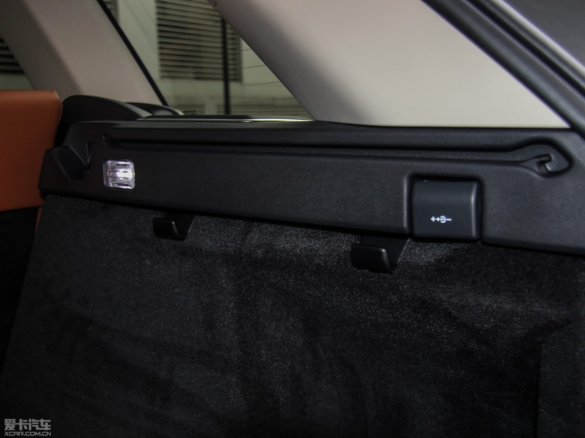 2015\ 3.0 SDV6 HSE Dynamic