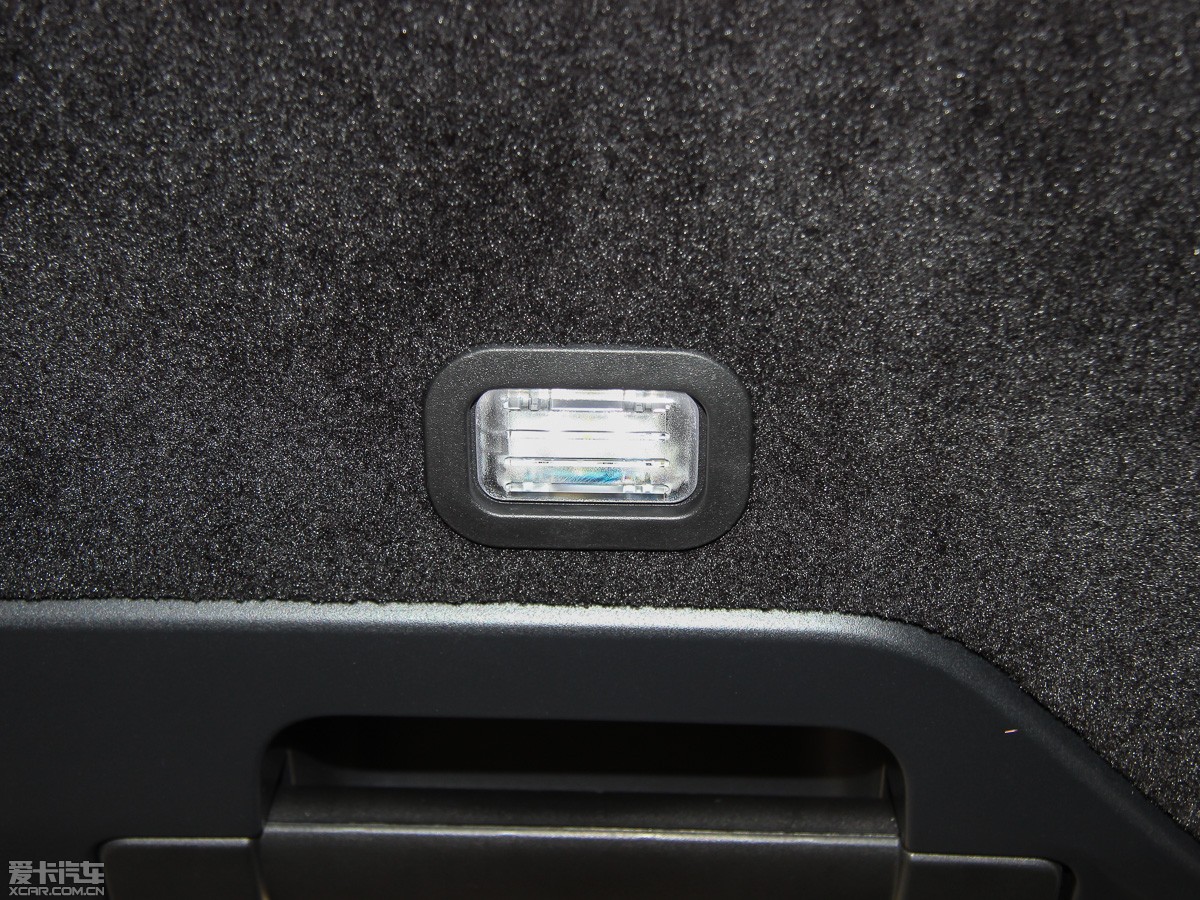 2015\ 3.0 SDV6 HSE Dynamic