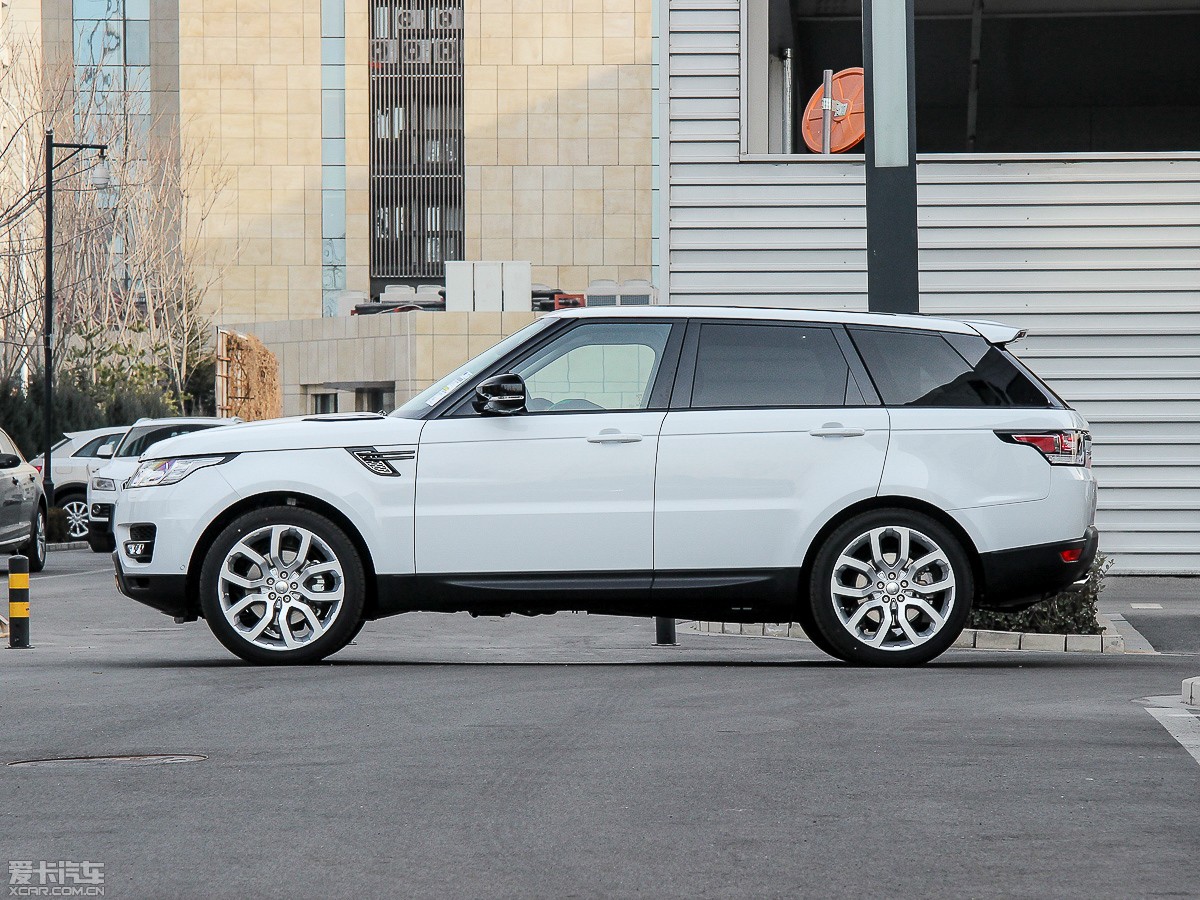 2015\ 3.0 SDV6 HSE Dynamic