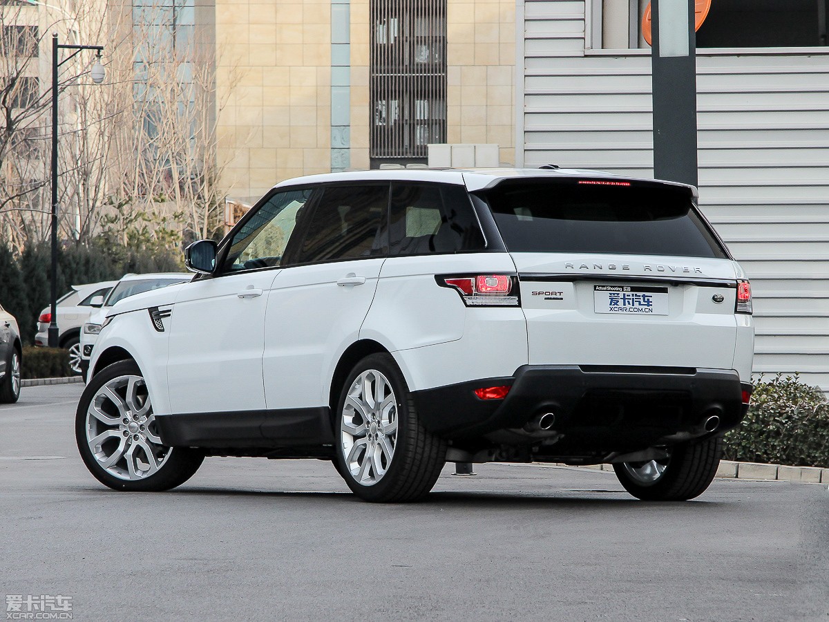 2015\ 3.0 SDV6 HSE Dynamic