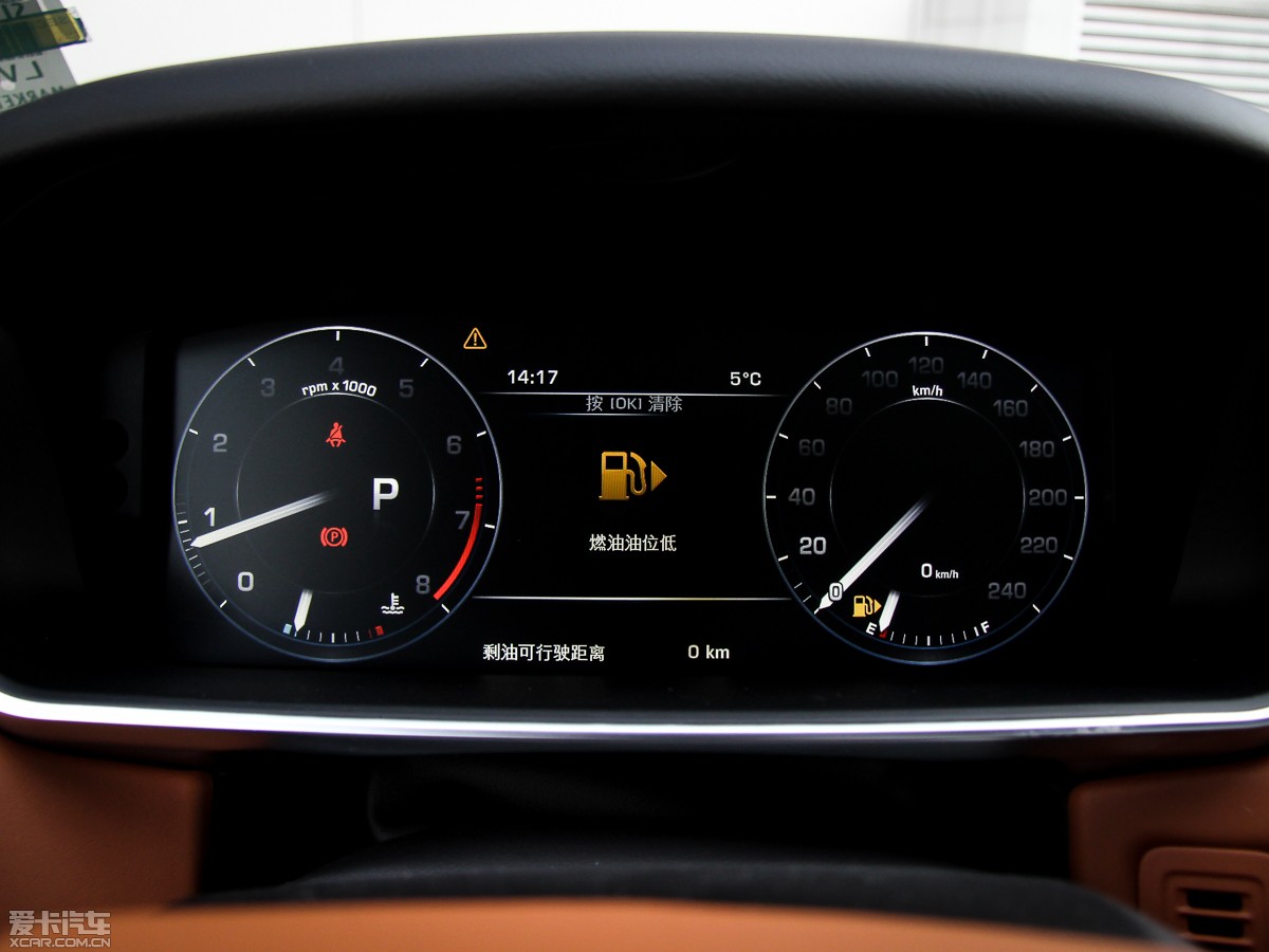 2015\ 3.0 SDV6 HSE Dynamic