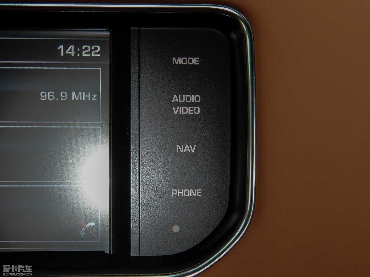 2015\ 3.0 SDV6 HSE Dynamic