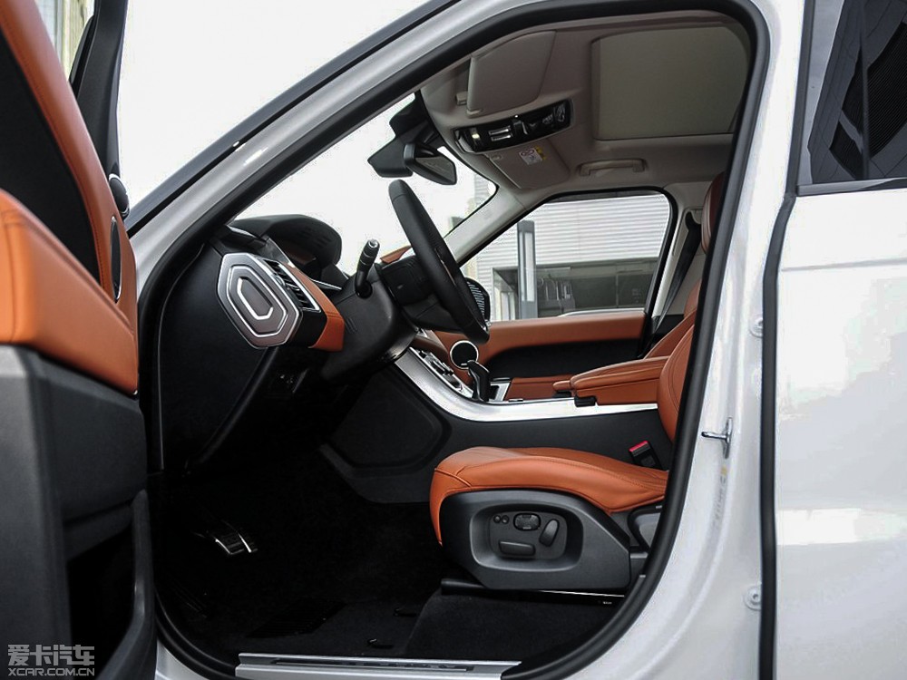 2015\ 3.0 SDV6 HSE Dynamic