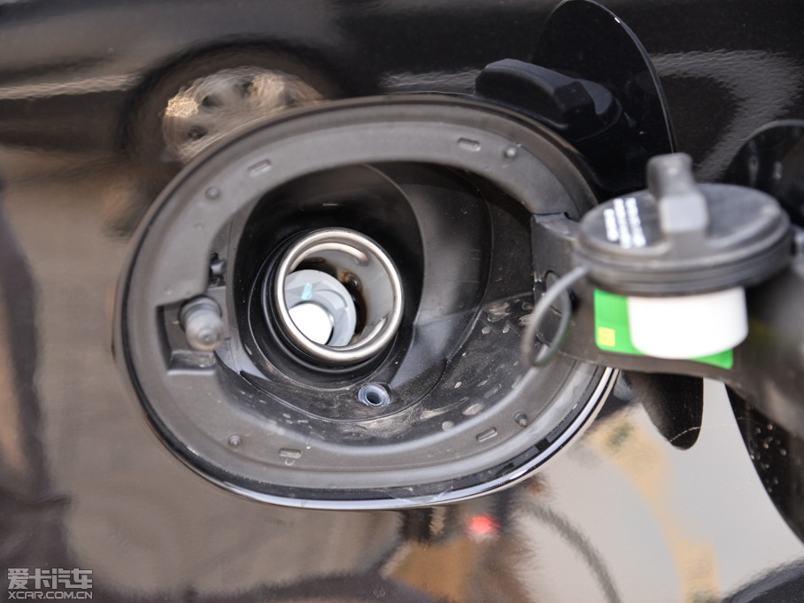 2015\ 5.0 V8 hЄ Dynamic