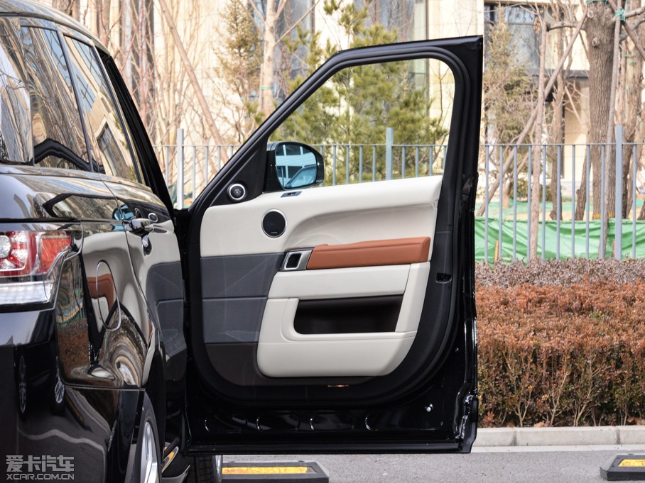 2015\ 5.0 V8 hЄ Dynamic