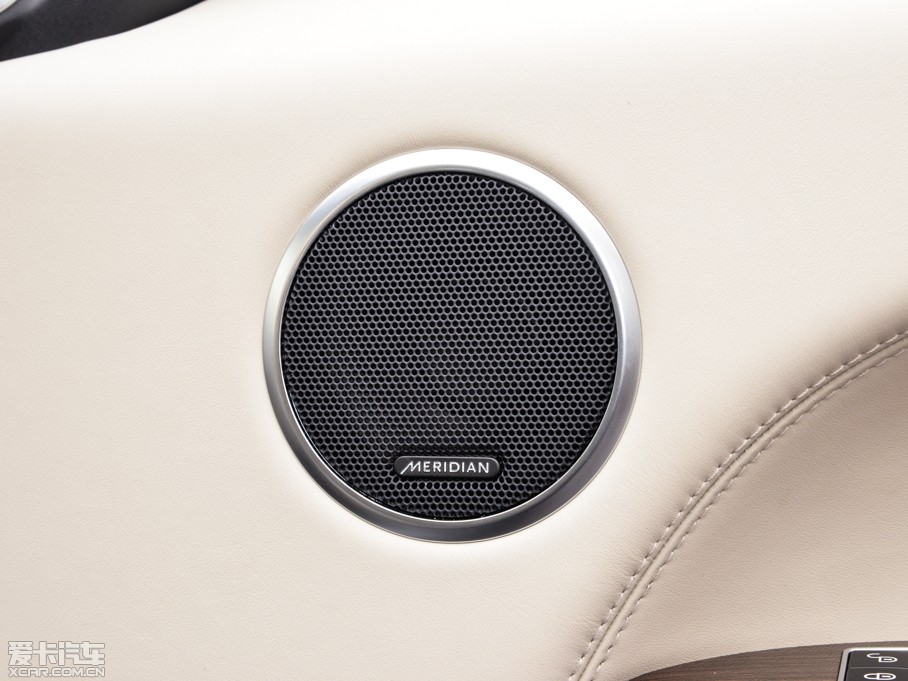 2015\(yn)(dng) 5.0 V8 hЄ(chung) Dynamic