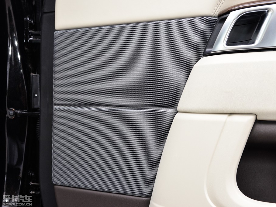 2015\(yn) 5.0 V8 hЄ(chung) Dynamic