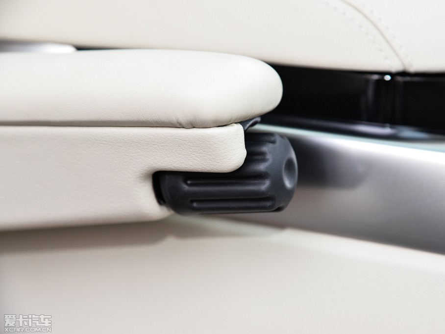 2015\ 5.0 V8 hЄ Dynamic