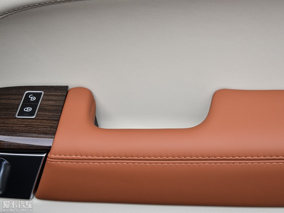 2015\ 5.0 V8 hЄ Dynamic