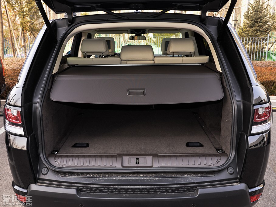 2015\(yn) 5.0 V8 hЄ(chung) Dynamic