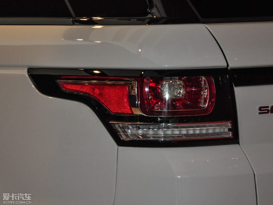 2015\ 3.0 SDV6 HSE Dynamic