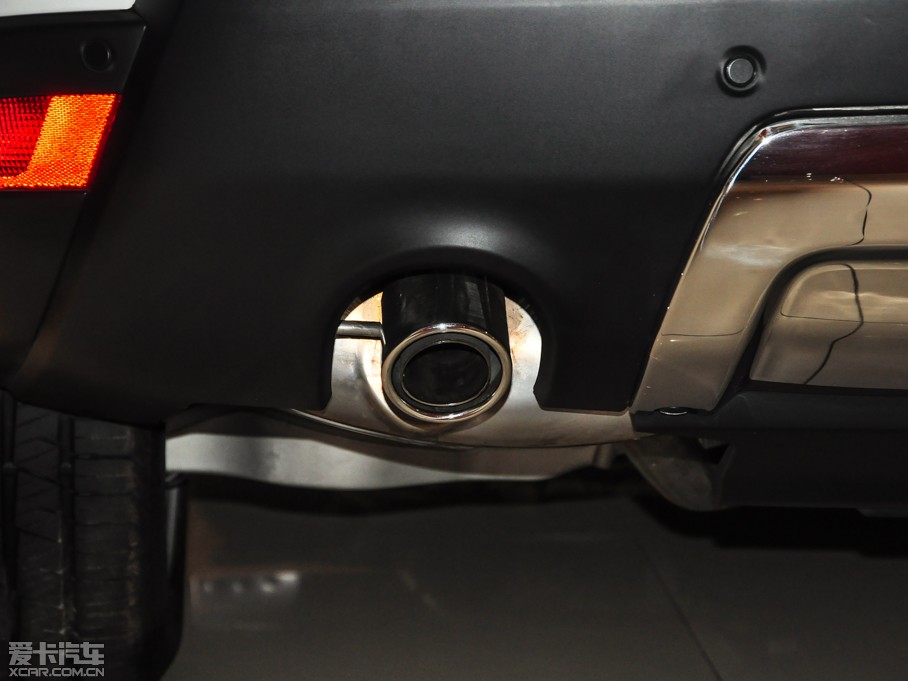 2015\ 3.0 SDV6 HSE Dynamic