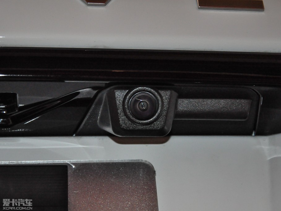 2015\(yn)(dng) 3.0 SDV6 HSE Dynamic