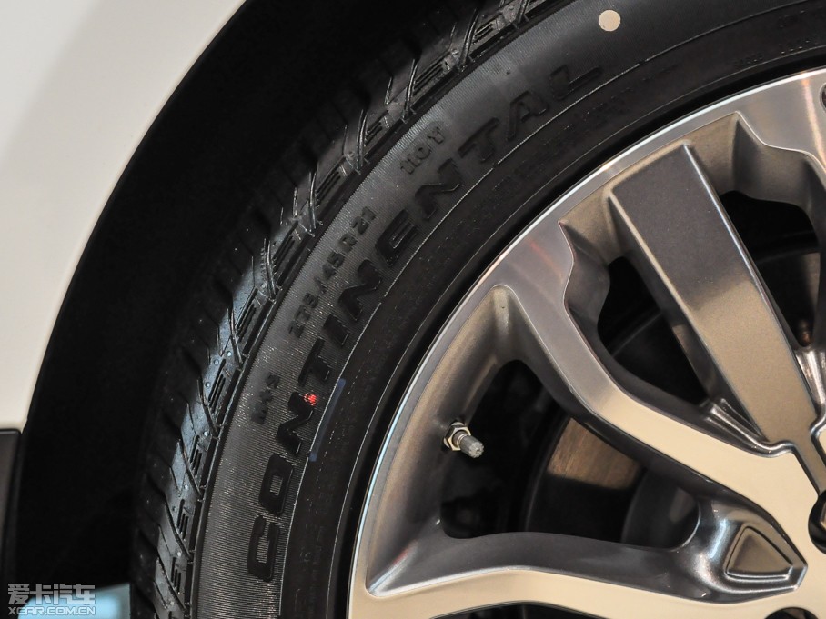 2015\ 3.0 SDV6 HSE Dynamic