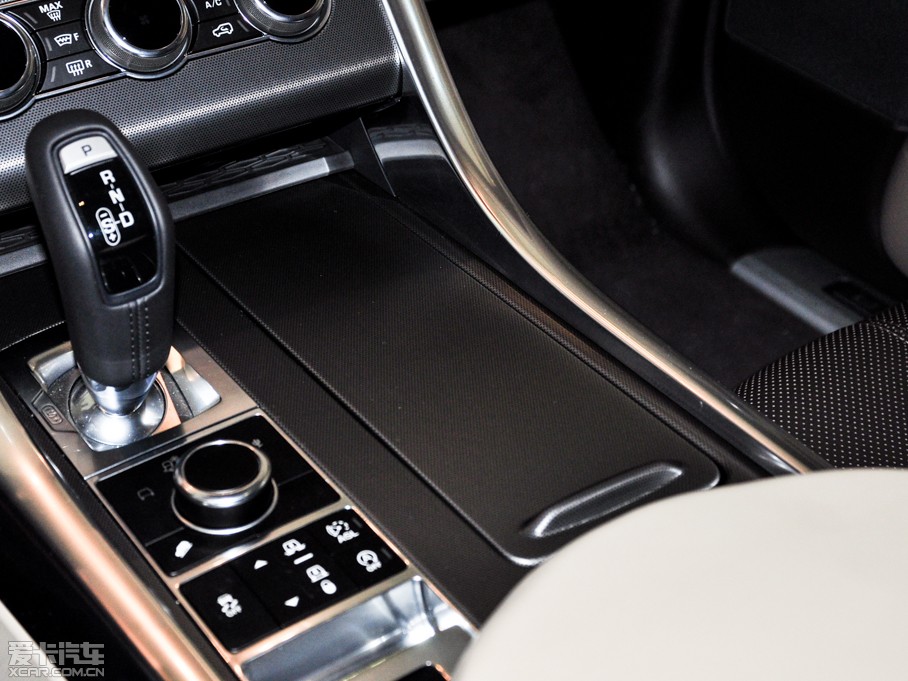 2015\(yn)(dng) 3.0 SDV6 HSE Dynamic