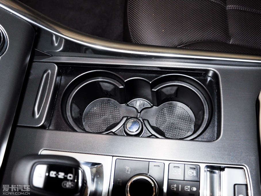 2015\ 3.0 SDV6 HSE Dynamic