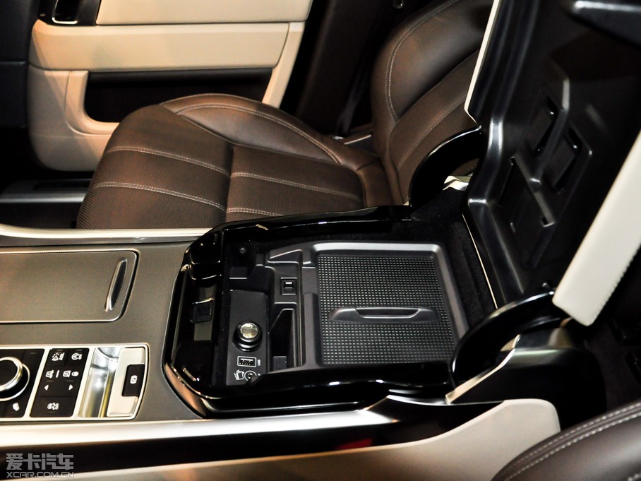 2015\ 3.0 SDV6 HSE Dynamic