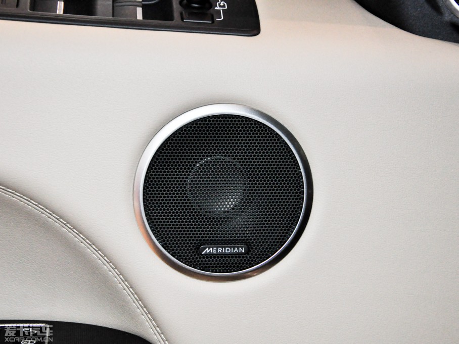 2015\ 3.0 SDV6 HSE Dynamic