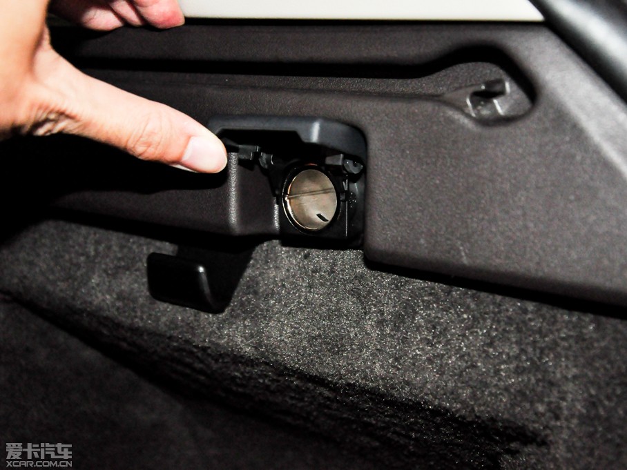 2015\(yn)(dng) 3.0 SDV6 HSE Dynamic