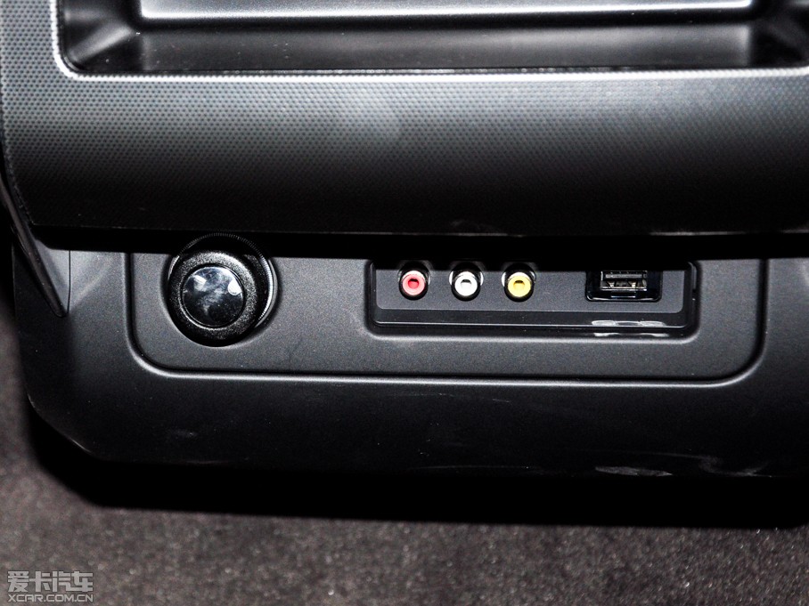 2015\ 3.0 SDV6 HSE Dynamic