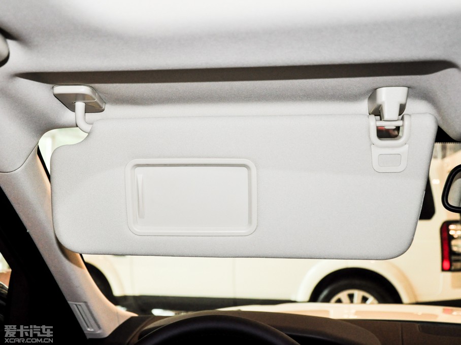 2015\ 3.0 SDV6 HSE Dynamic