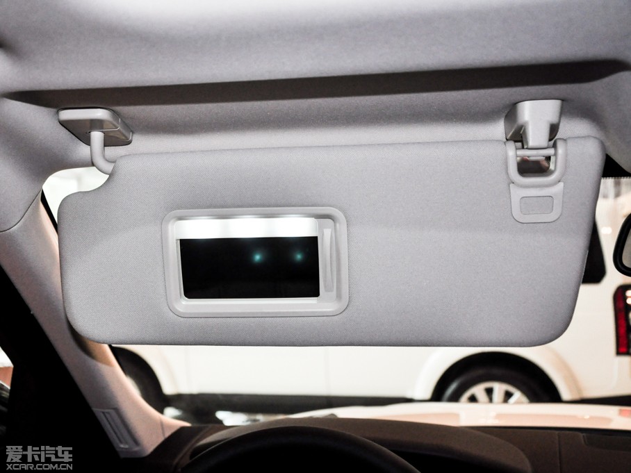 2015\ 3.0 SDV6 HSE Dynamic