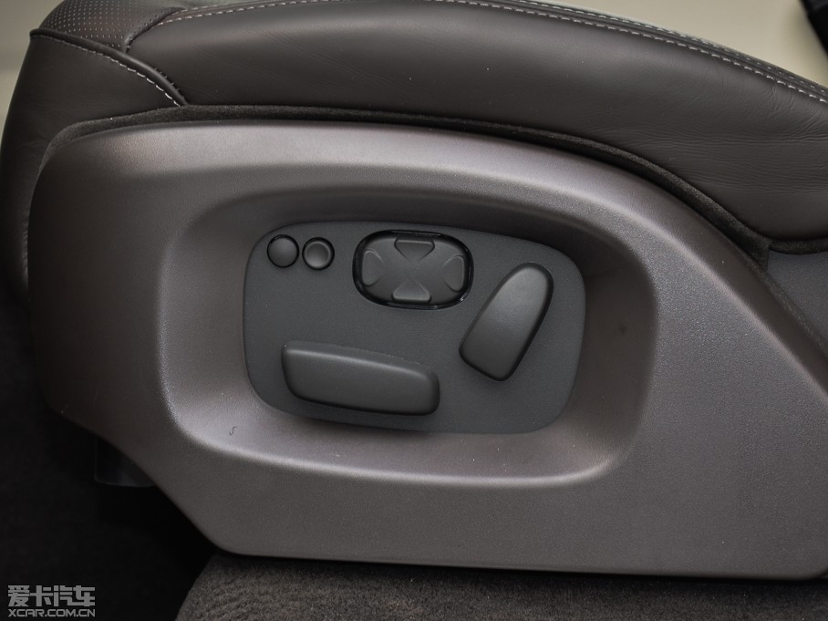 2015\ 3.0 SDV6 HSE