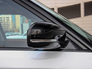 20153.0 SDV6 HSE Dynamic ^