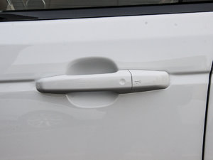 20153.0 SDV6 HSE Dynamic {T