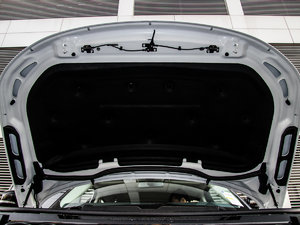 20153.0 SDV6 HSE Dynamic 