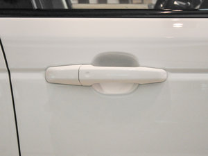 20153.0 SDV6 HSE Dynamic ^