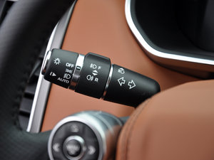 20153.0 V6 SC HSE п؅^