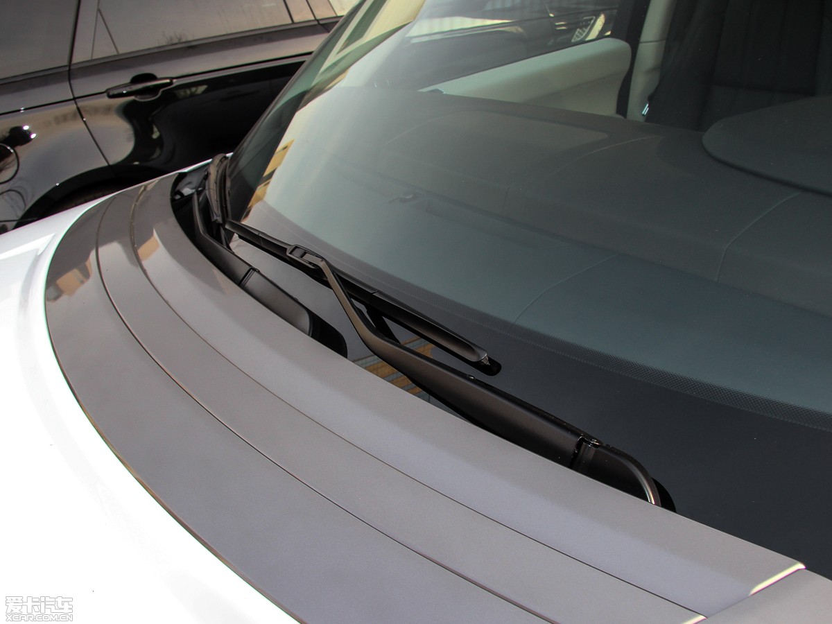 2015 3.0 V6 SC Vogue SE (chung)L